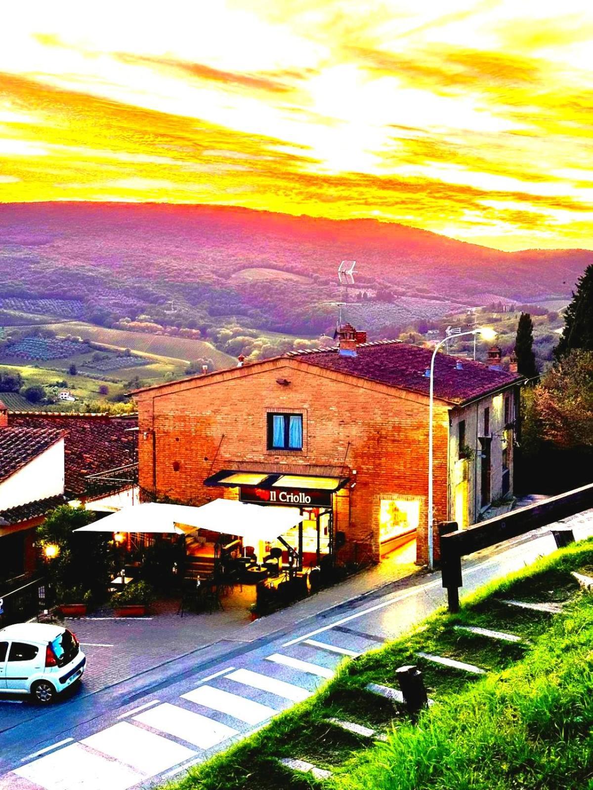 Appartamenti Il Criollo San Gimignano Exterior photo